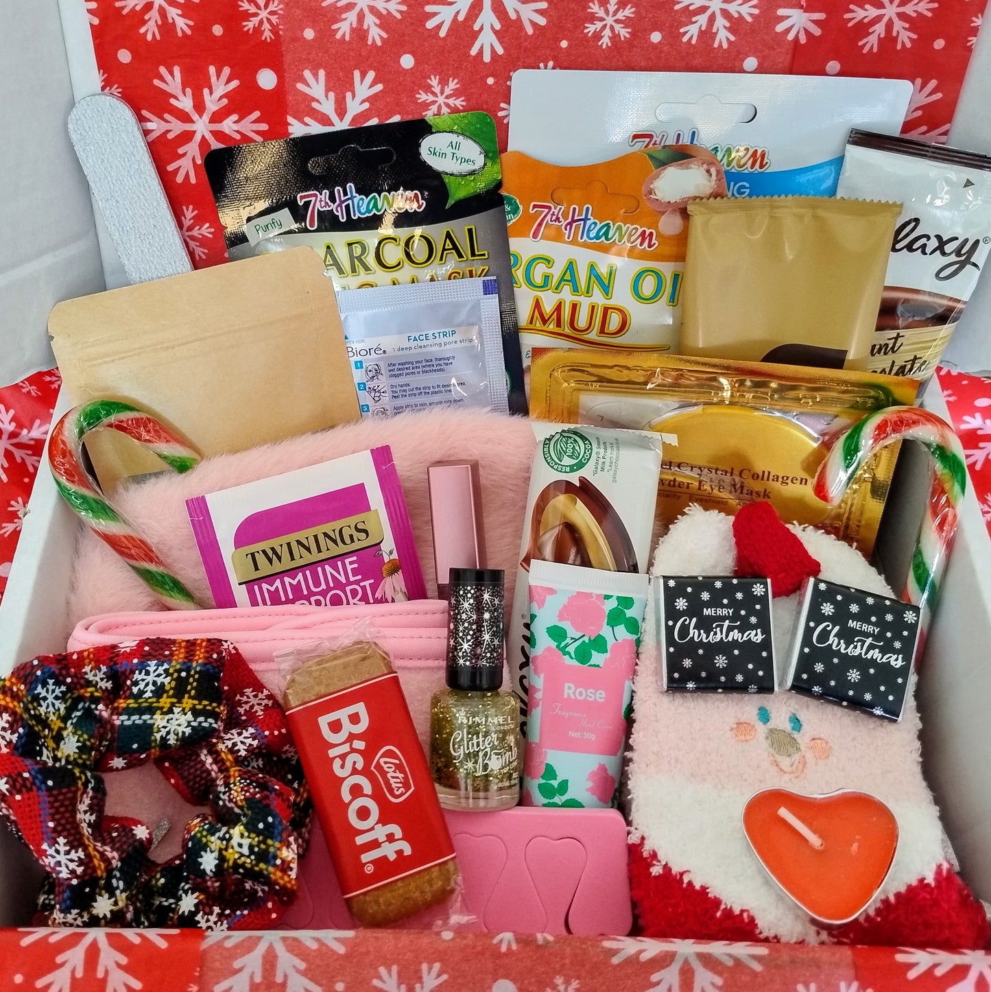 Deluxe Christmas Pamper Hamper For Her